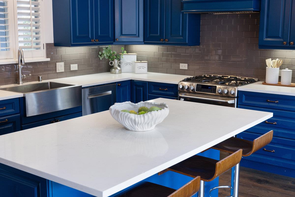 Detail Gallery Image 3 of 26 For 111 De Soto Way, San Bruno,  CA 94066 - 3 Beds | 2/1 Baths