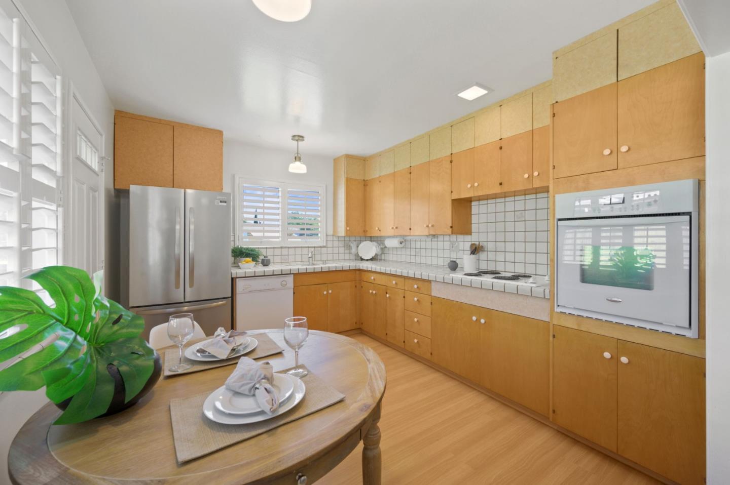Detail Gallery Image 14 of 43 For 2271 Aram Ave, San Jose,  CA 95128 - 3 Beds | 2 Baths