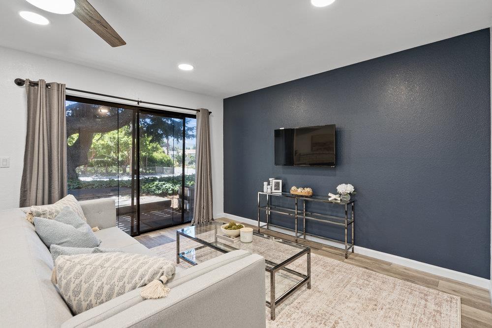 Detail Gallery Image 10 of 40 For 14 via Serra, San Juan Bautista,  CA 95045 - 2 Beds | 2/1 Baths