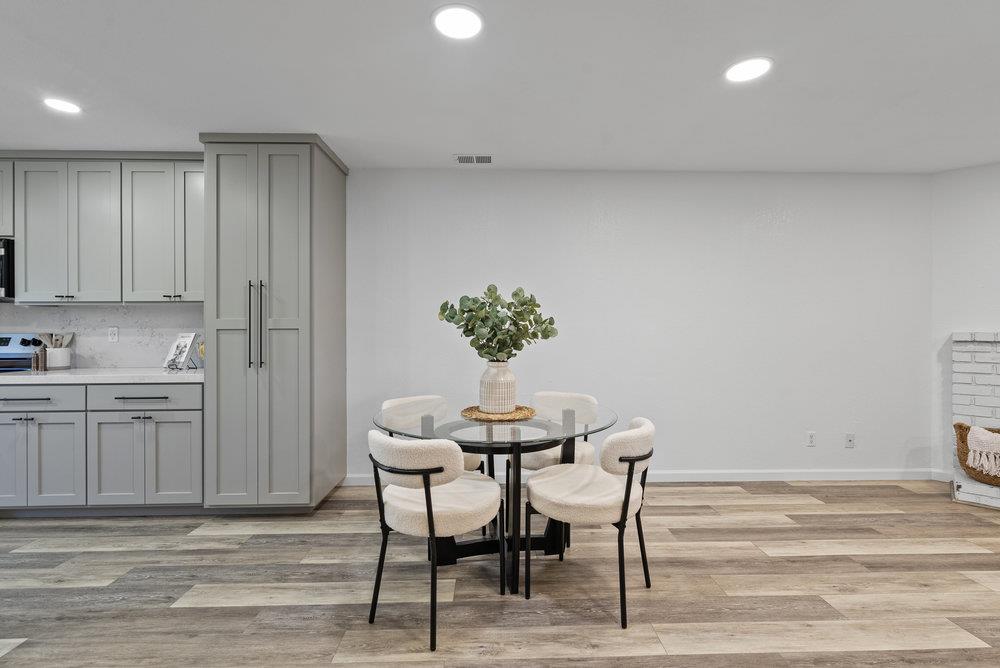 Detail Gallery Image 14 of 40 For 14 via Serra, San Juan Bautista,  CA 95045 - 2 Beds | 2/1 Baths