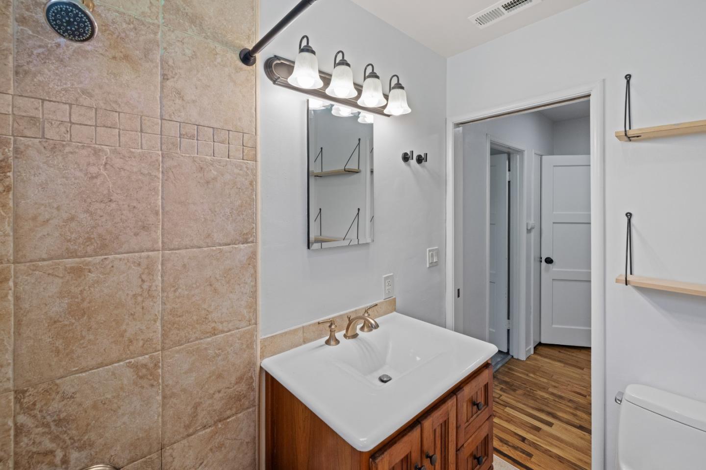 Detail Gallery Image 17 of 35 For 954 Seapalm Ave, Pacific Grove,  CA 93950 - 3 Beds | 1 Baths