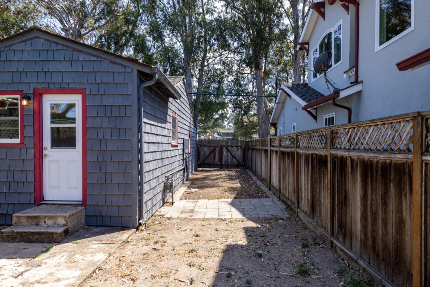 Detail Gallery Image 22 of 35 For 954 Seapalm Ave, Pacific Grove,  CA 93950 - 3 Beds | 1 Baths