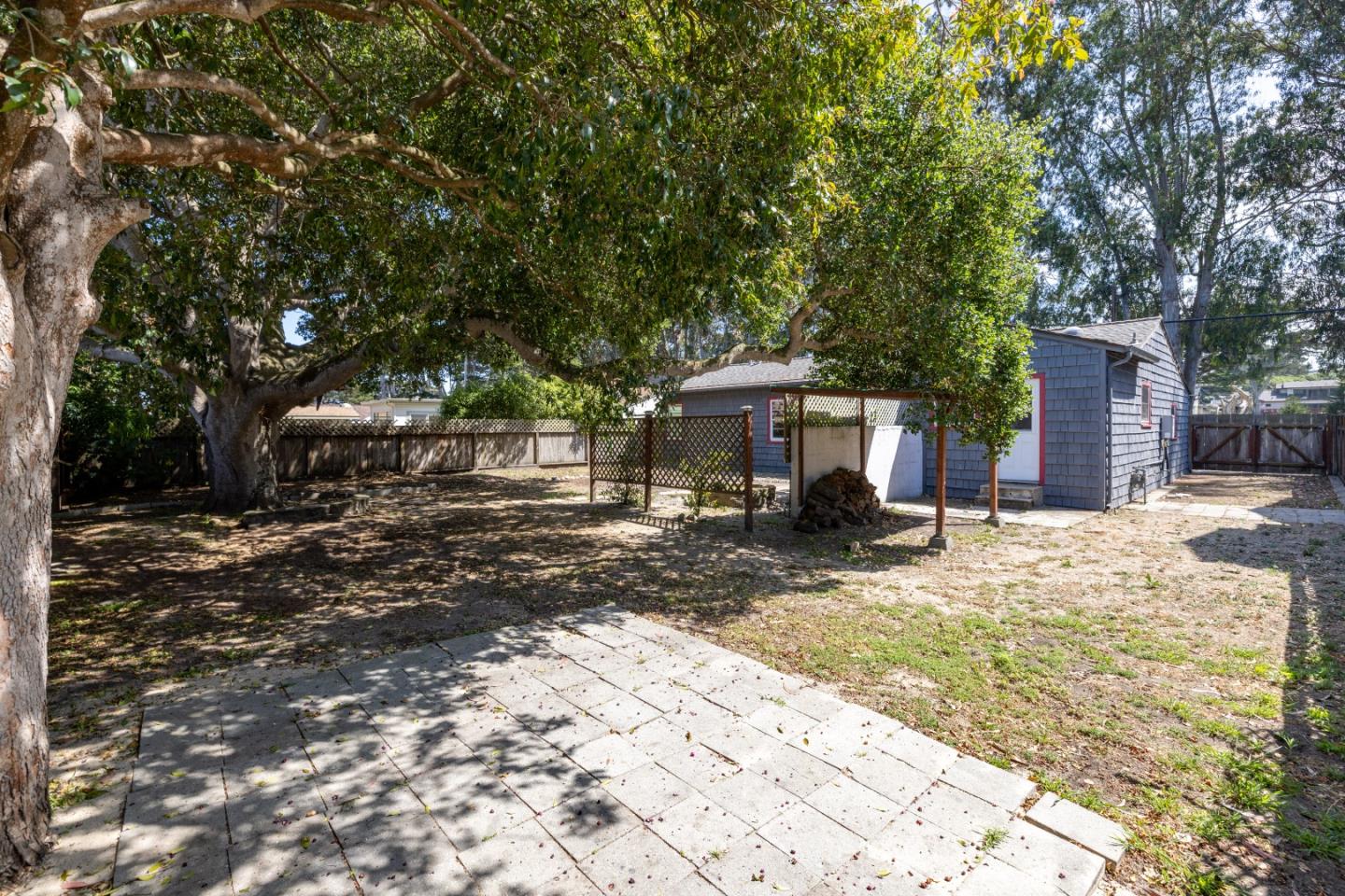 Detail Gallery Image 24 of 35 For 954 Seapalm Ave, Pacific Grove,  CA 93950 - 3 Beds | 1 Baths