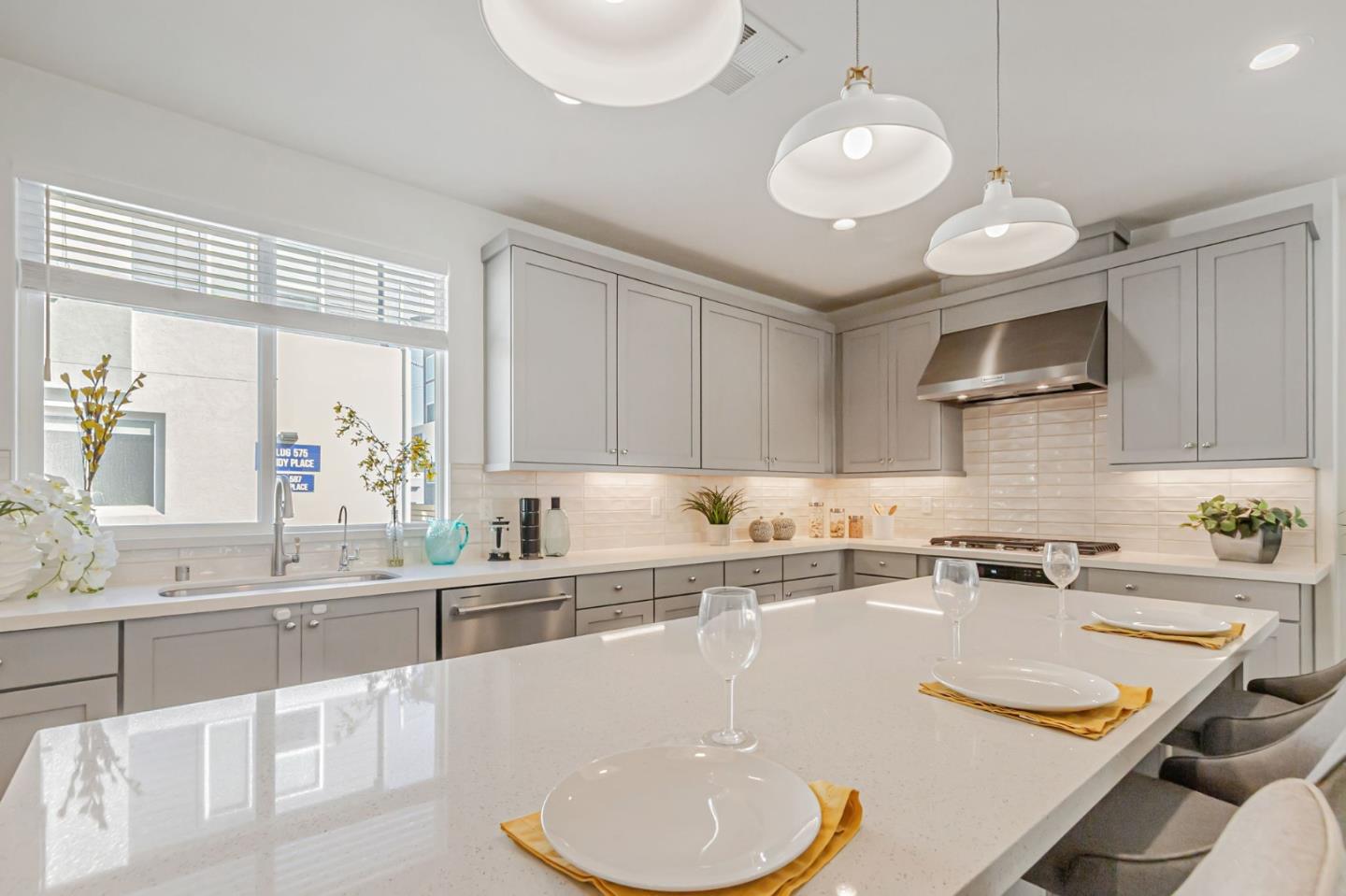 Detail Gallery Image 11 of 43 For 1809 Joshua Tree Cir, Milpitas,  CA 95035 - 4 Beds | 2/2 Baths