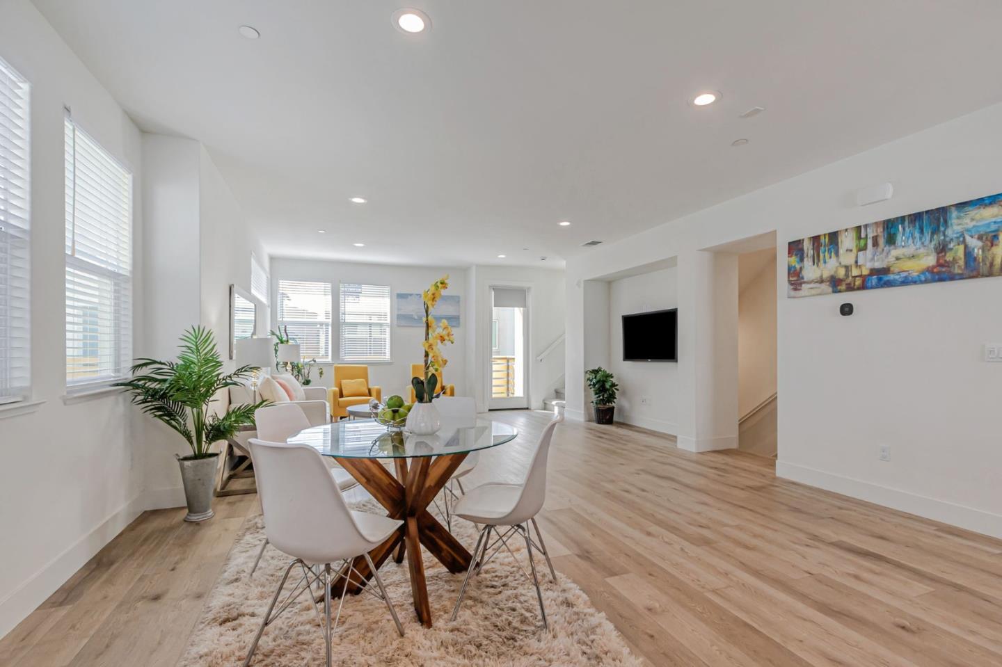 Detail Gallery Image 17 of 43 For 1809 Joshua Tree Cir, Milpitas,  CA 95035 - 4 Beds | 2/2 Baths