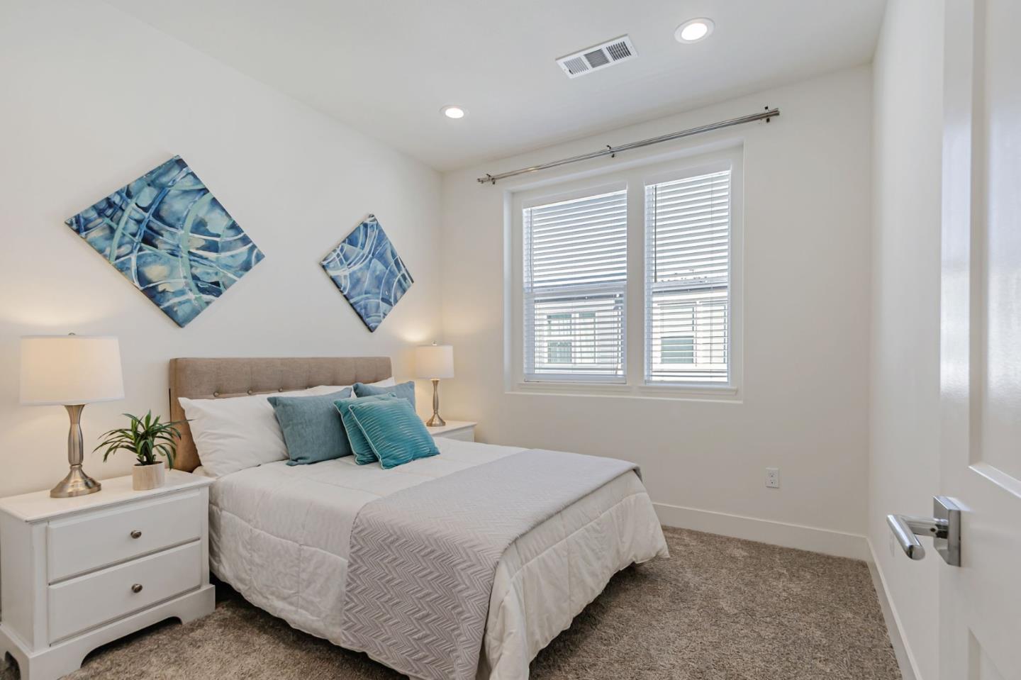 Detail Gallery Image 22 of 43 For 1809 Joshua Tree Cir, Milpitas,  CA 95035 - 4 Beds | 2/2 Baths