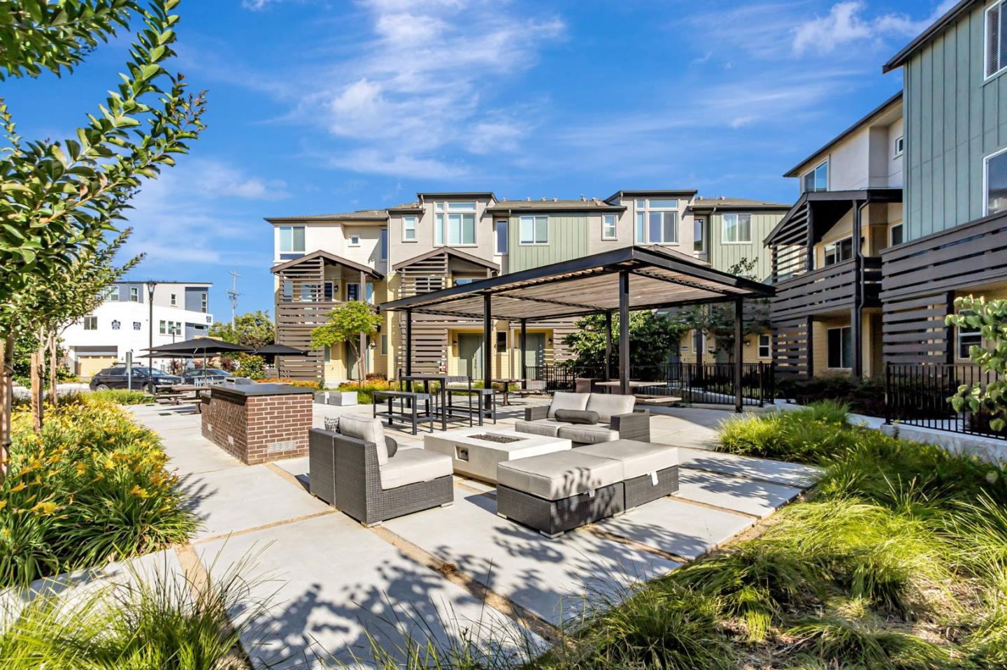 Detail Gallery Image 39 of 43 For 1809 Joshua Tree Cir, Milpitas,  CA 95035 - 4 Beds | 2/2 Baths