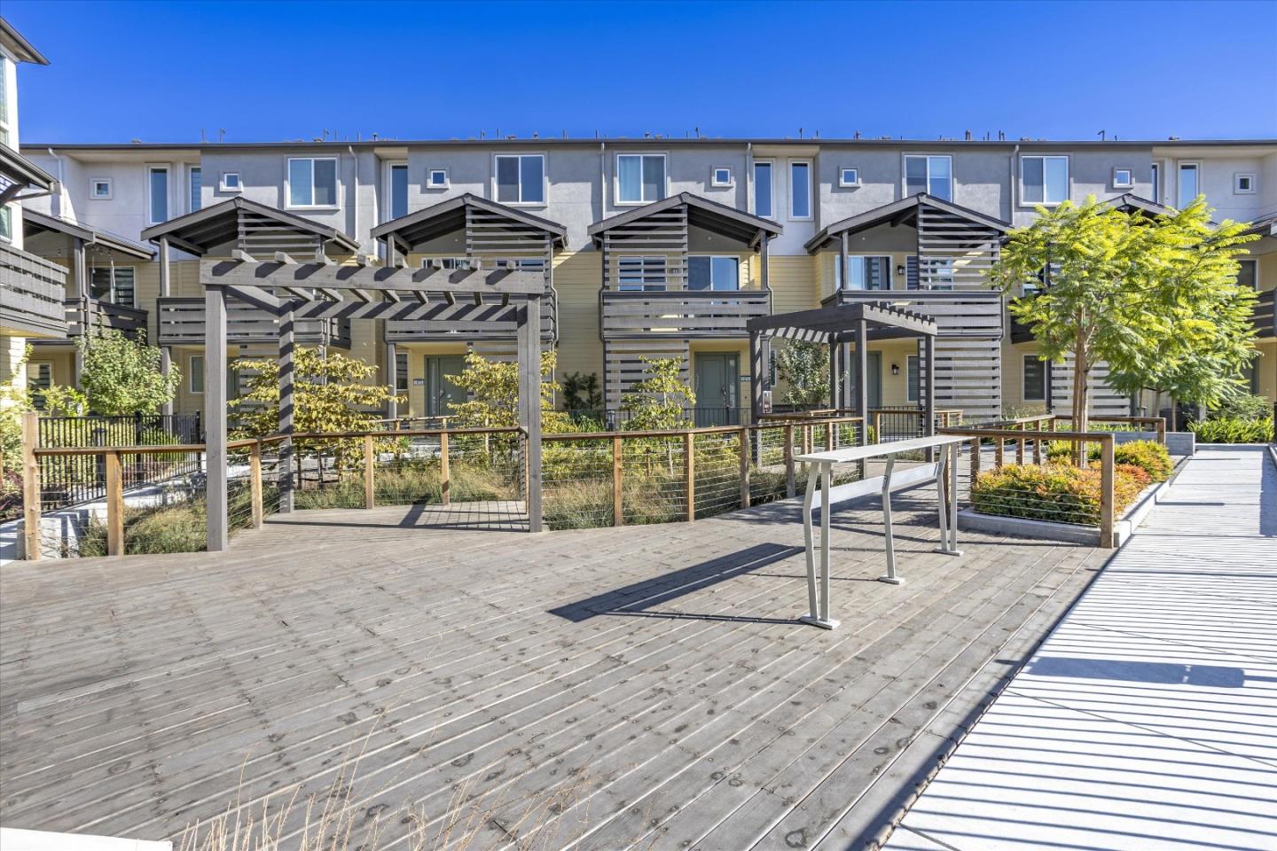 Detail Gallery Image 43 of 43 For 1809 Joshua Tree Cir, Milpitas,  CA 95035 - 4 Beds | 2/2 Baths