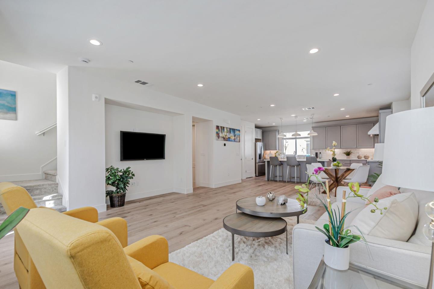 Detail Gallery Image 8 of 43 For 1809 Joshua Tree Cir, Milpitas,  CA 95035 - 4 Beds | 2/2 Baths