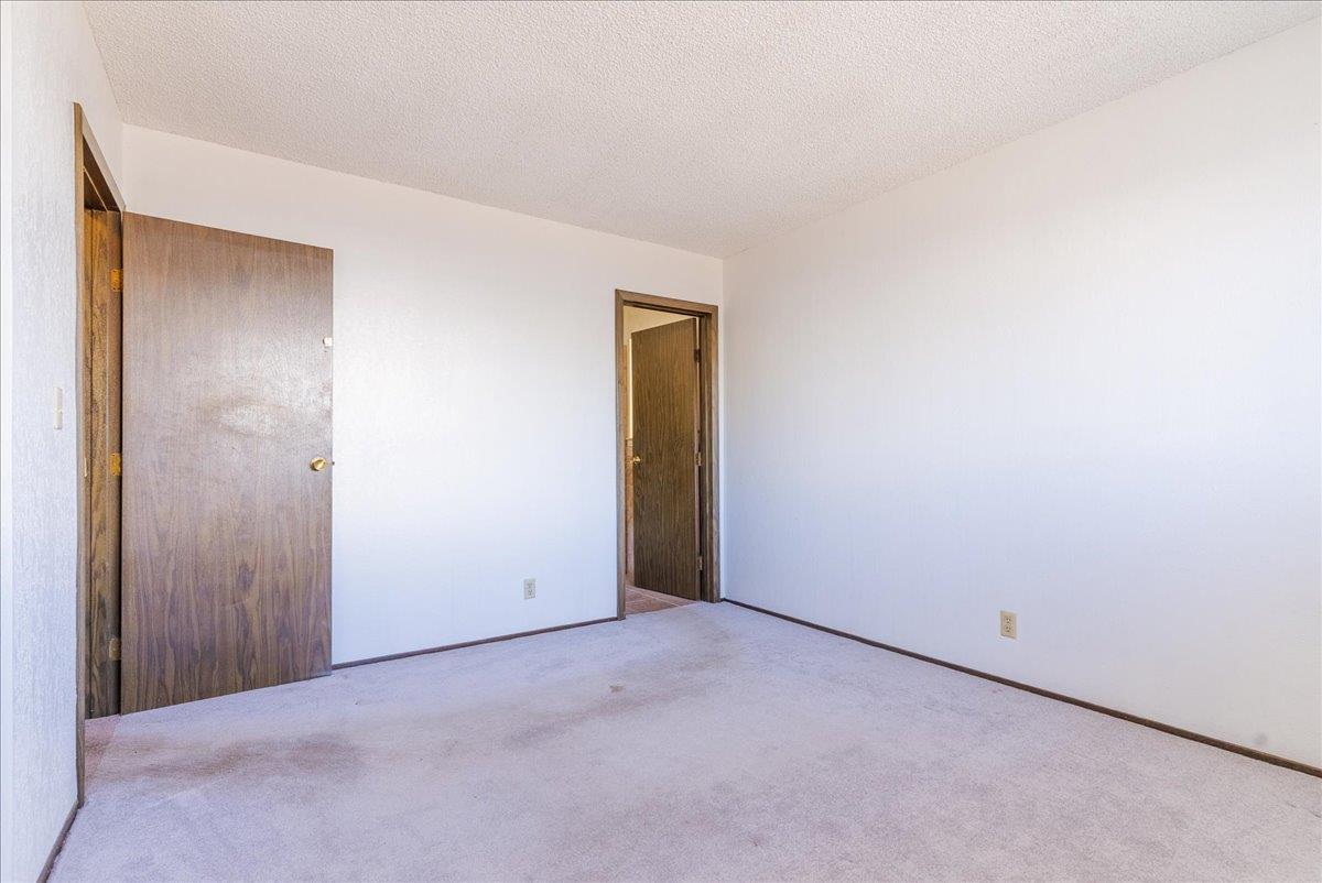 Detail Gallery Image 23 of 39 For 290 Ranchito Dr, Hollister,  CA 95023 - 3 Beds | 2 Baths