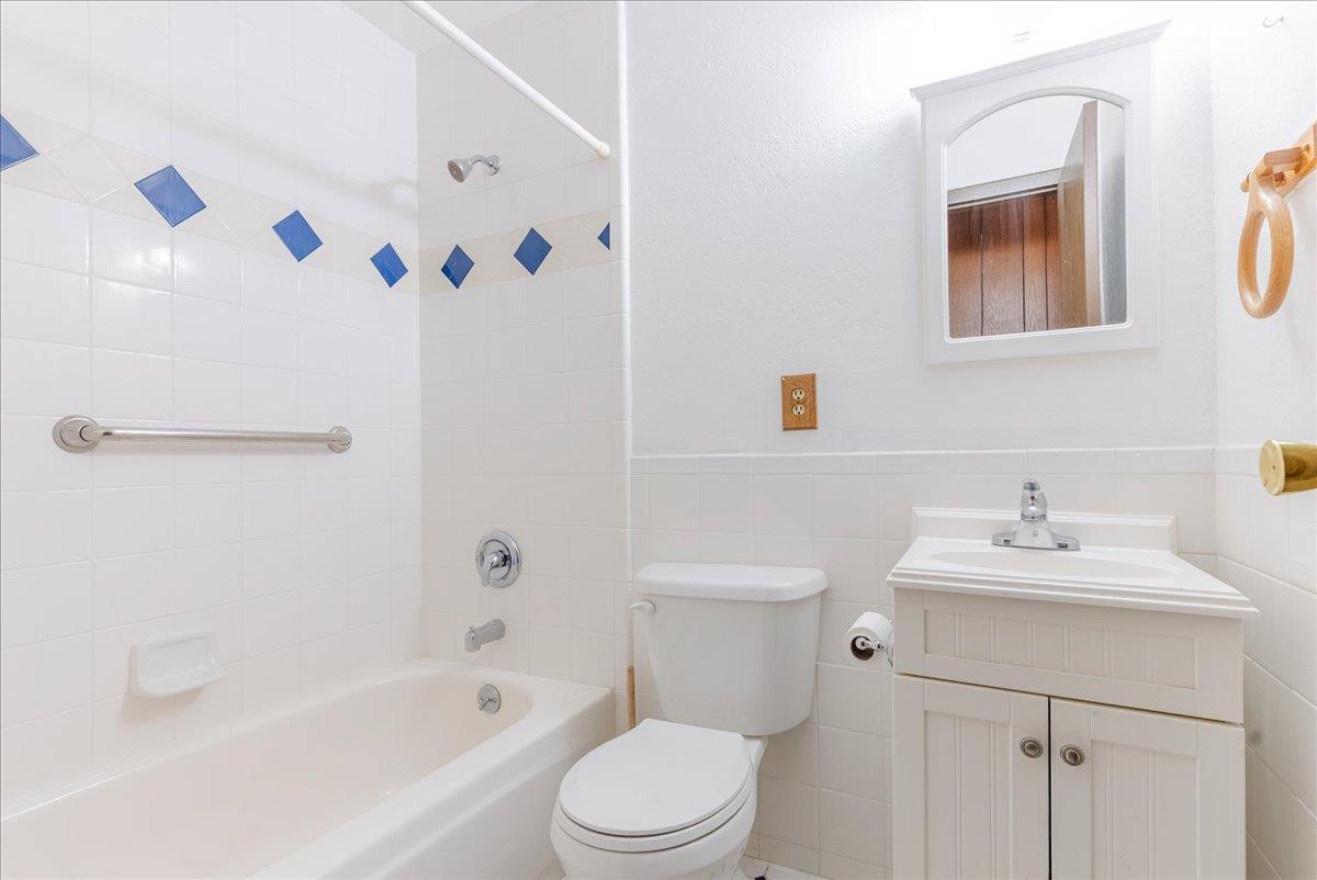 Detail Gallery Image 27 of 39 For 290 Ranchito Dr, Hollister,  CA 95023 - 3 Beds | 2 Baths