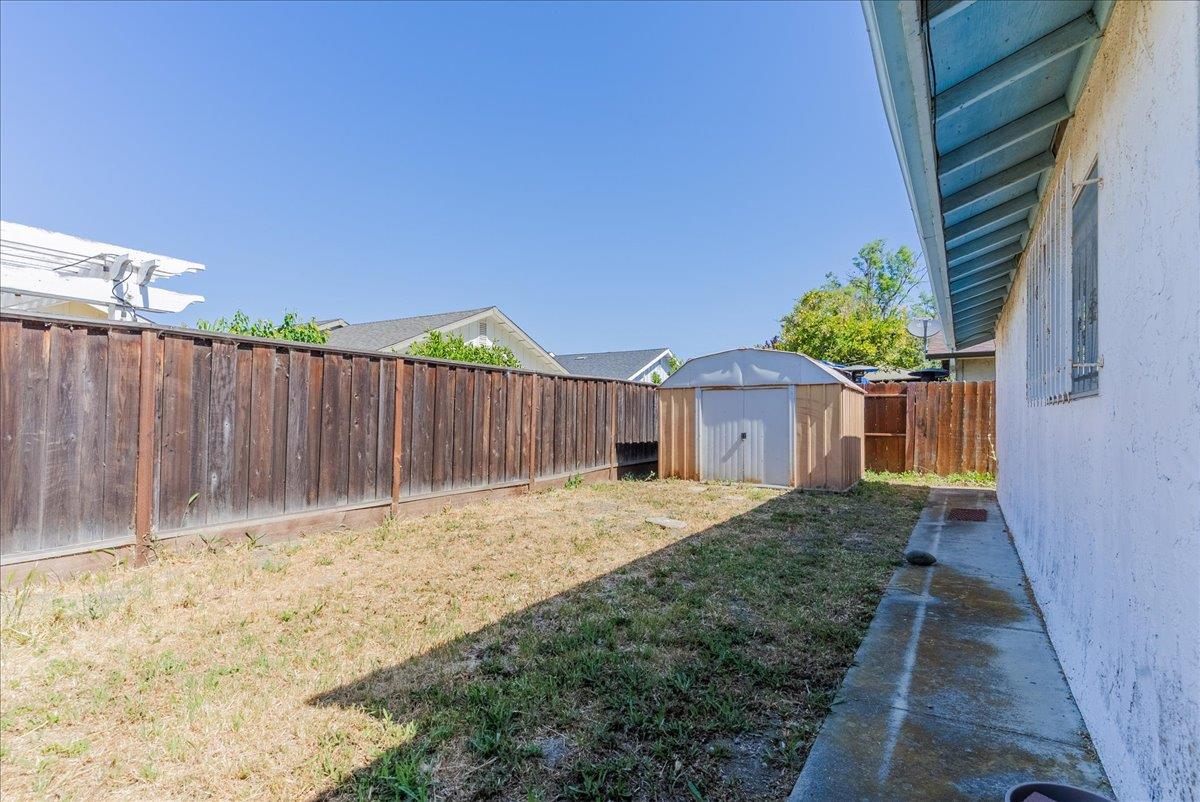 Detail Gallery Image 34 of 39 For 290 Ranchito Dr, Hollister,  CA 95023 - 3 Beds | 2 Baths