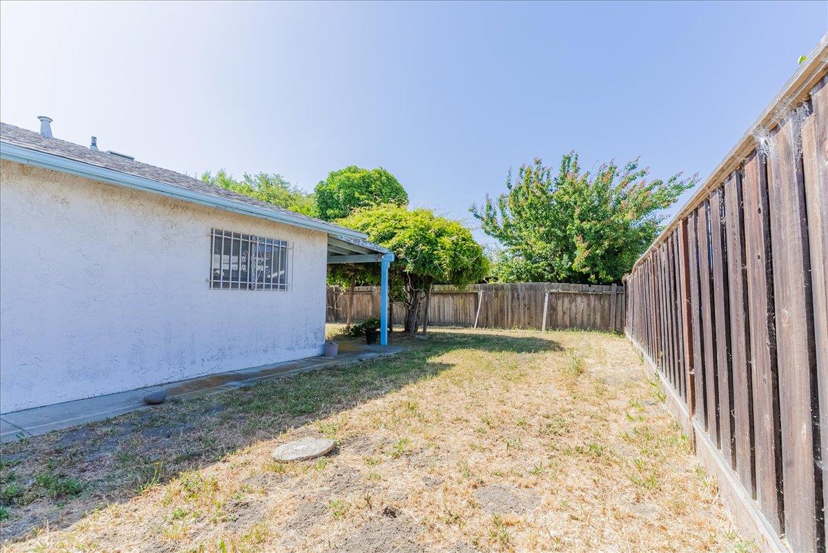 Detail Gallery Image 35 of 39 For 290 Ranchito Dr, Hollister,  CA 95023 - 3 Beds | 2 Baths