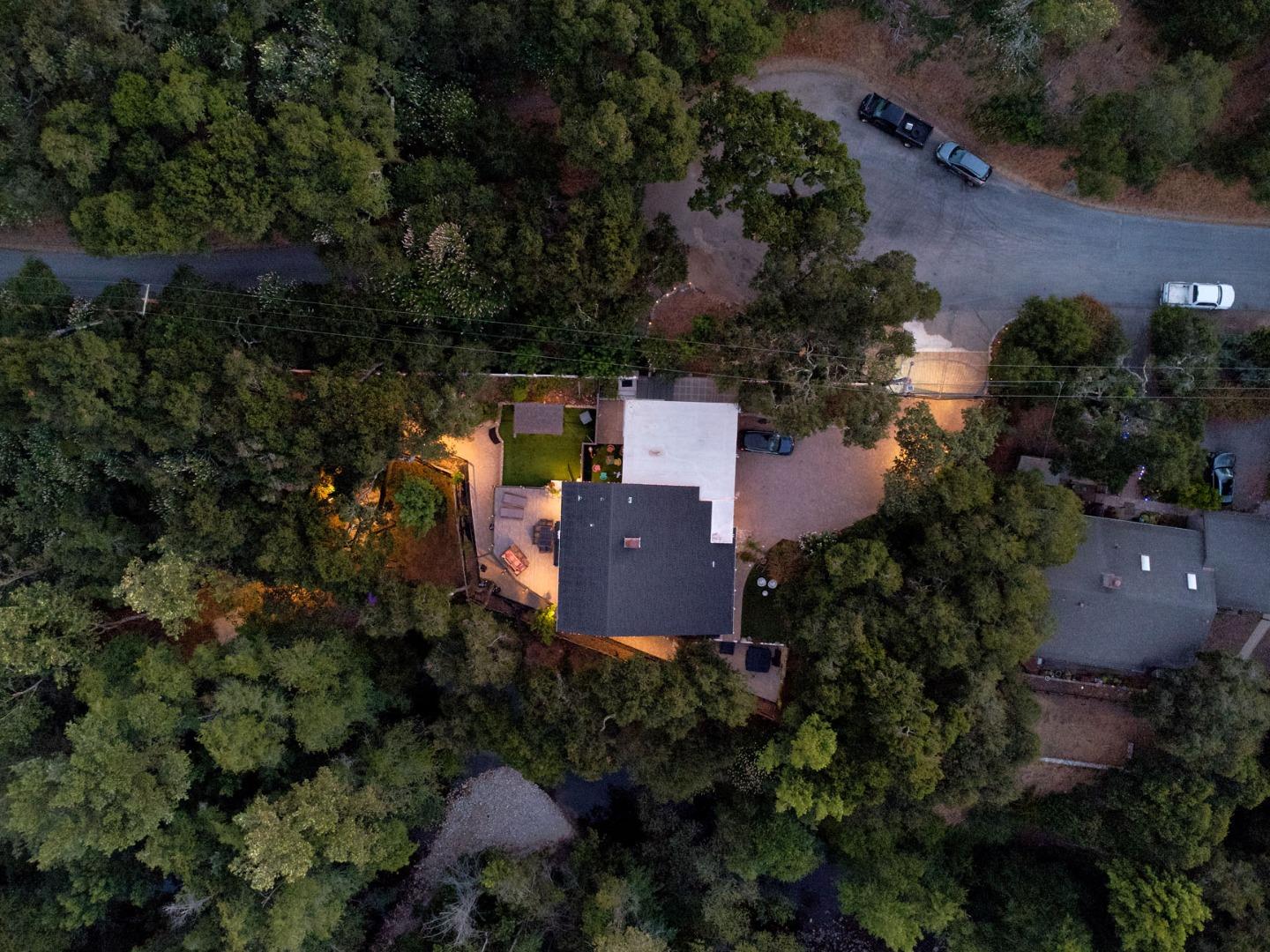 Detail Gallery Image 33 of 48 For 81 E Garzas Rd, Carmel Valley,  CA 93924 - 3 Beds | 3 Baths