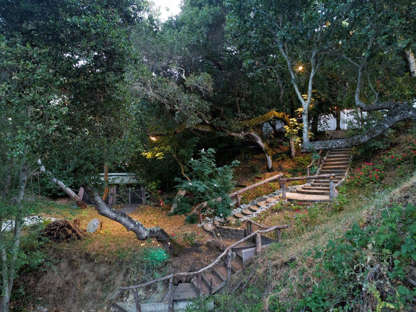 Detail Gallery Image 37 of 48 For 81 E Garzas Rd, Carmel Valley,  CA 93924 - 3 Beds | 3 Baths