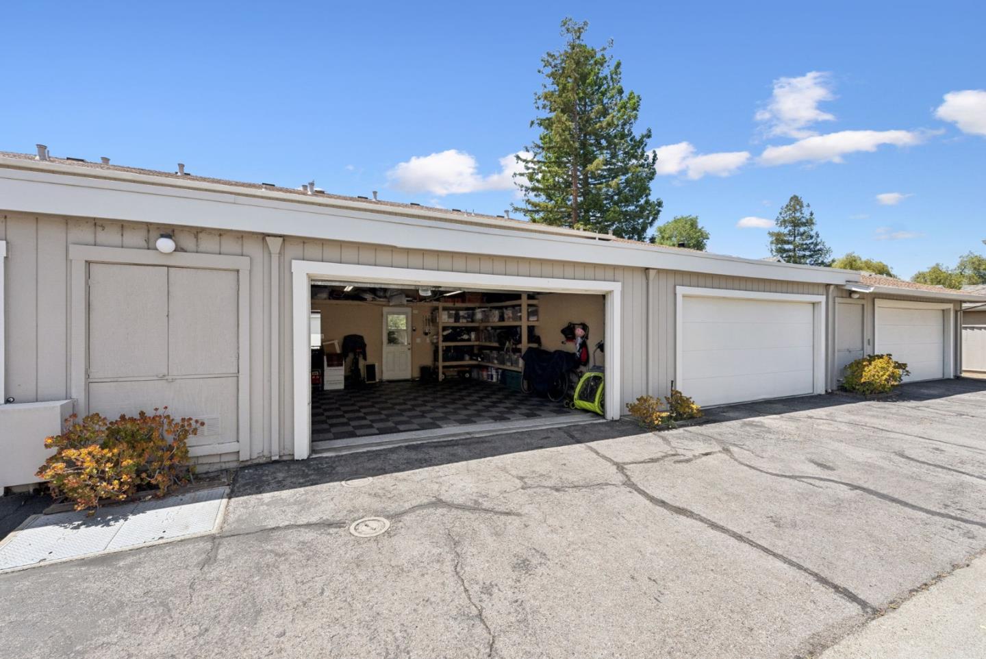 Detail Gallery Image 31 of 41 For 669 Division St, Campbell,  CA 95008 - 3 Beds | 2/1 Baths