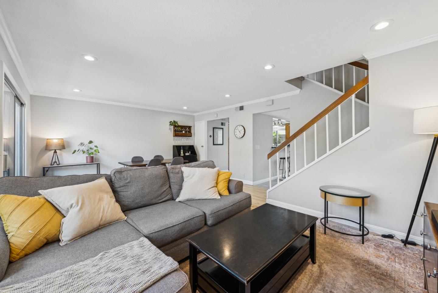 Detail Gallery Image 6 of 41 For 669 Division St, Campbell,  CA 95008 - 3 Beds | 2/1 Baths