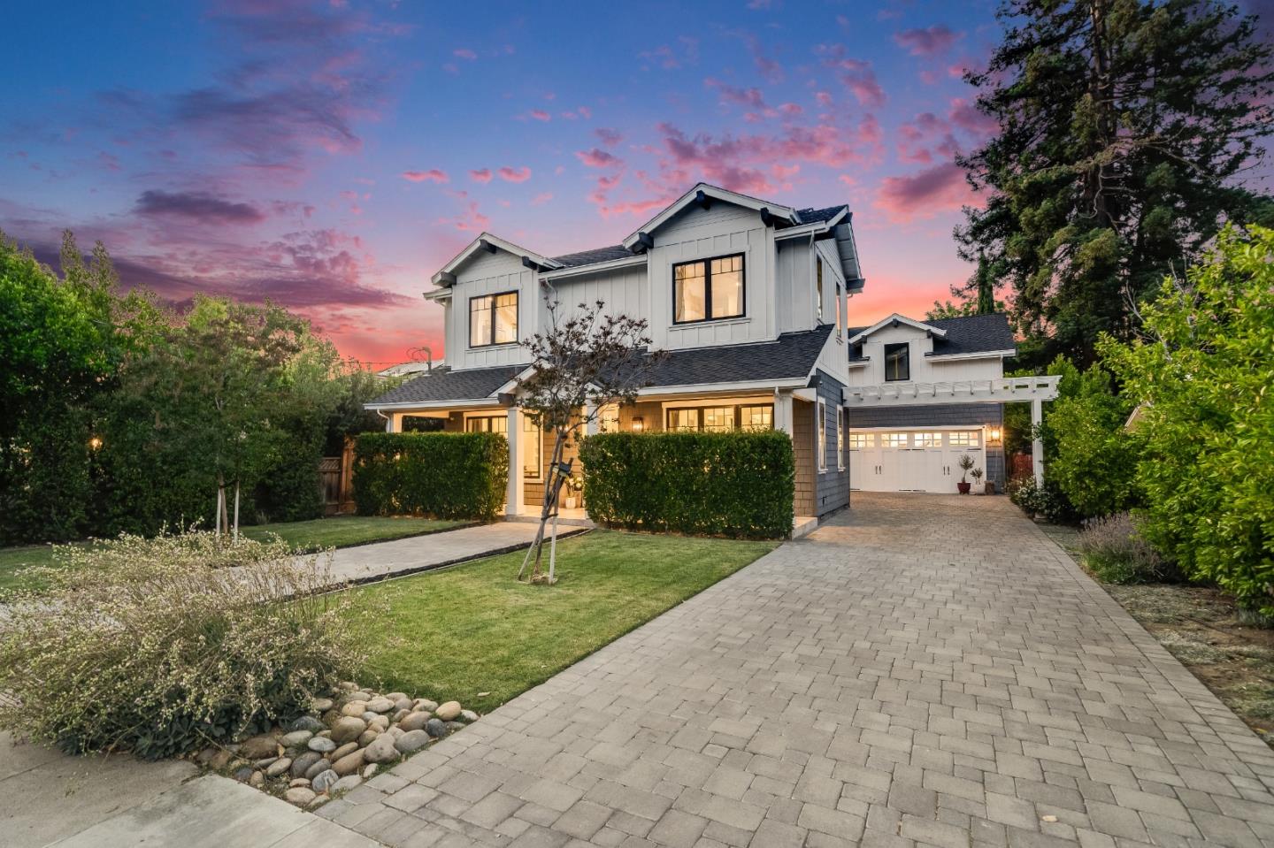 Detail Gallery Image 2 of 106 For 1549 Keesling Ave, San Jose,  CA 95125 - 6 Beds | 4/2 Baths