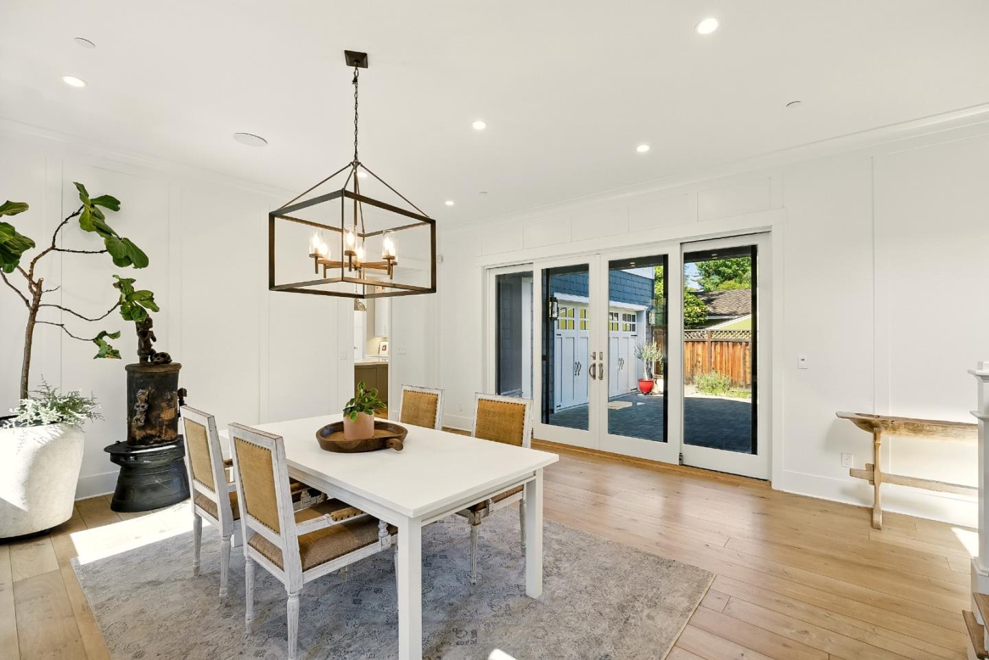 Detail Gallery Image 28 of 106 For 1549 Keesling Ave, San Jose,  CA 95125 - 6 Beds | 4/2 Baths