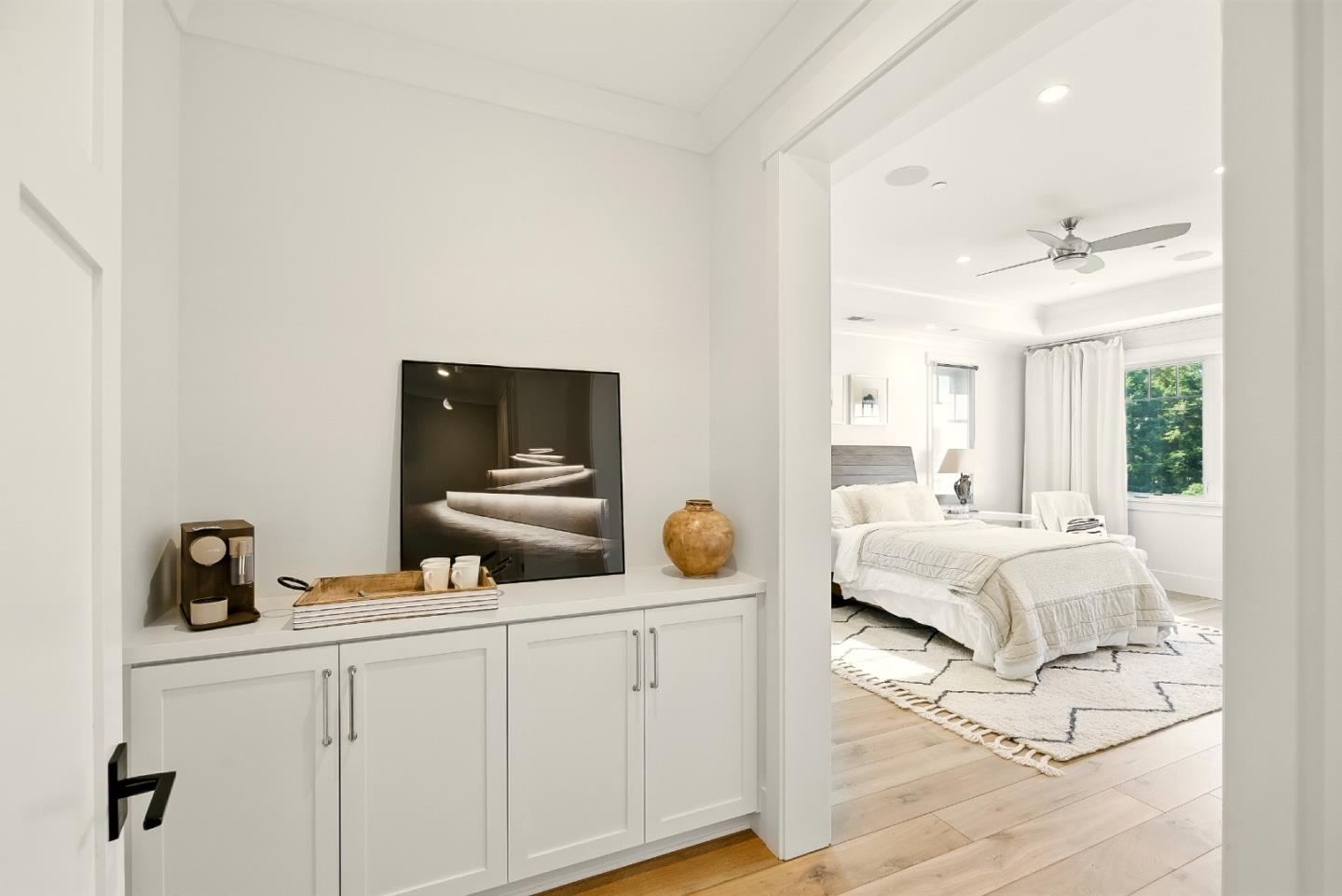 Detail Gallery Image 33 of 106 For 1549 Keesling Ave, San Jose,  CA 95125 - 6 Beds | 4/2 Baths