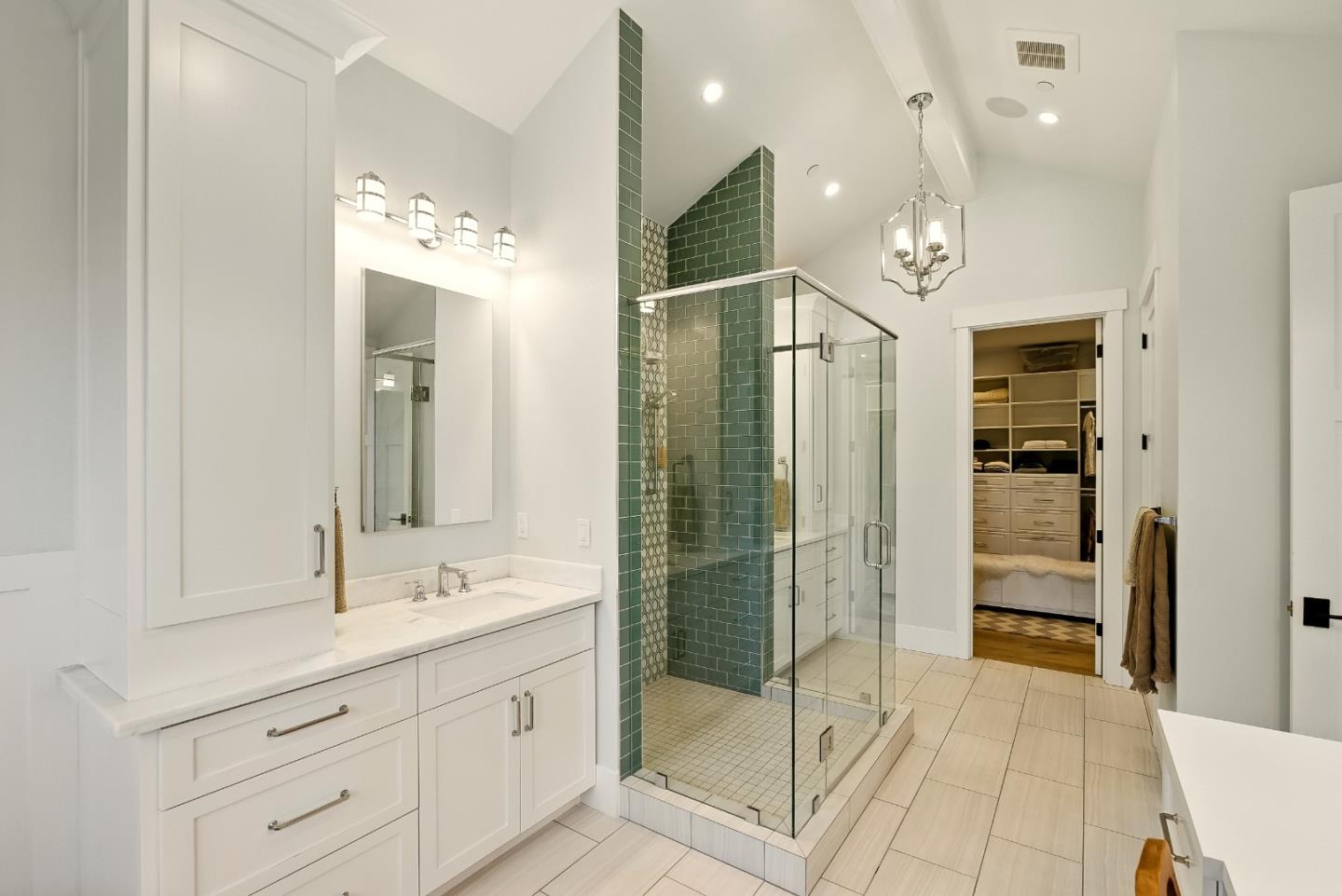 Detail Gallery Image 38 of 106 For 1549 Keesling Ave, San Jose,  CA 95125 - 6 Beds | 4/2 Baths