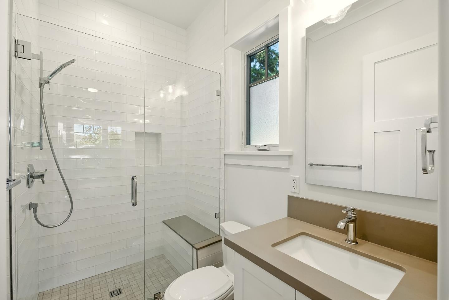 Detail Gallery Image 57 of 106 For 1549 Keesling Ave, San Jose,  CA 95125 - 6 Beds | 4/2 Baths