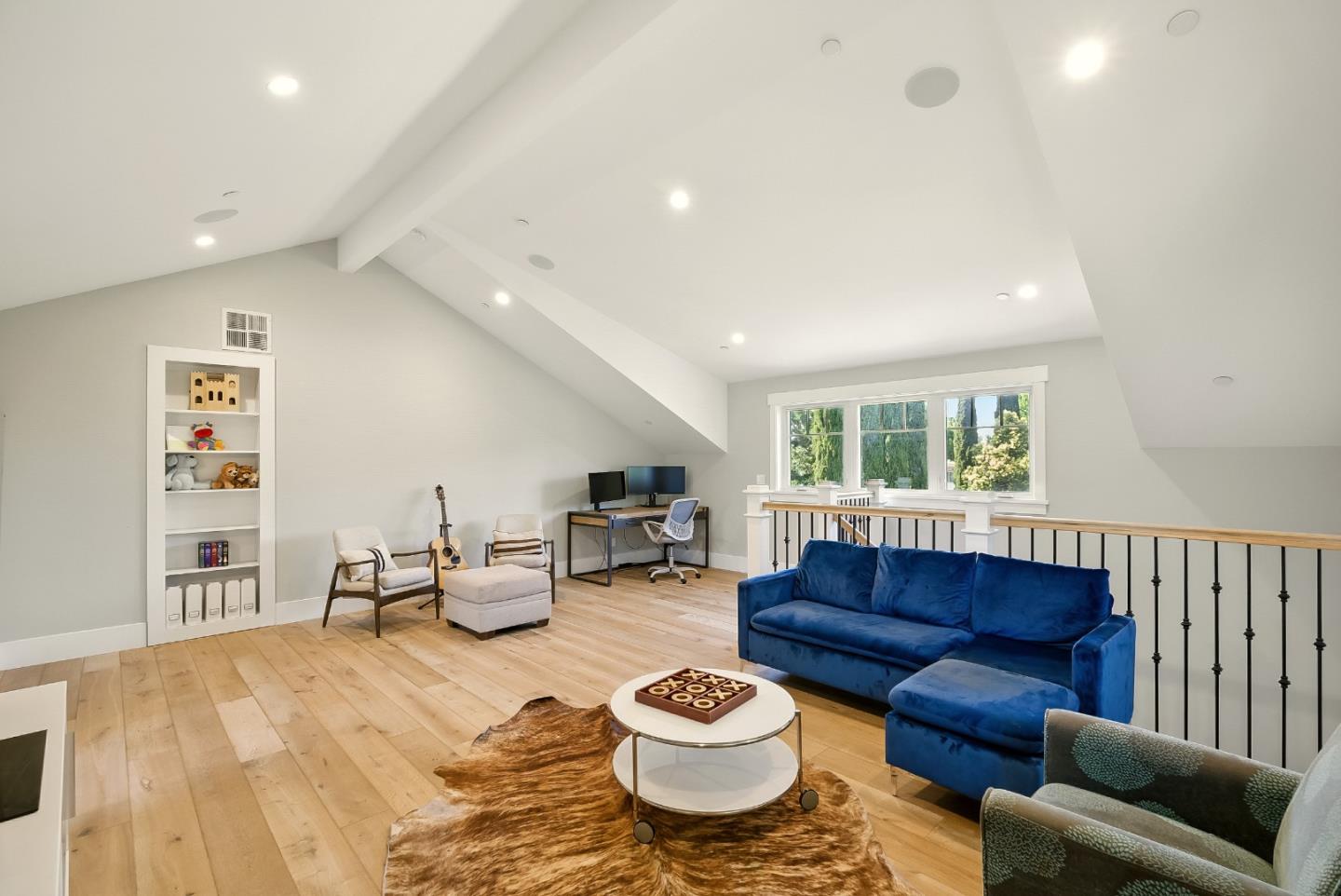 Detail Gallery Image 63 of 106 For 1549 Keesling Ave, San Jose,  CA 95125 - 6 Beds | 4/2 Baths
