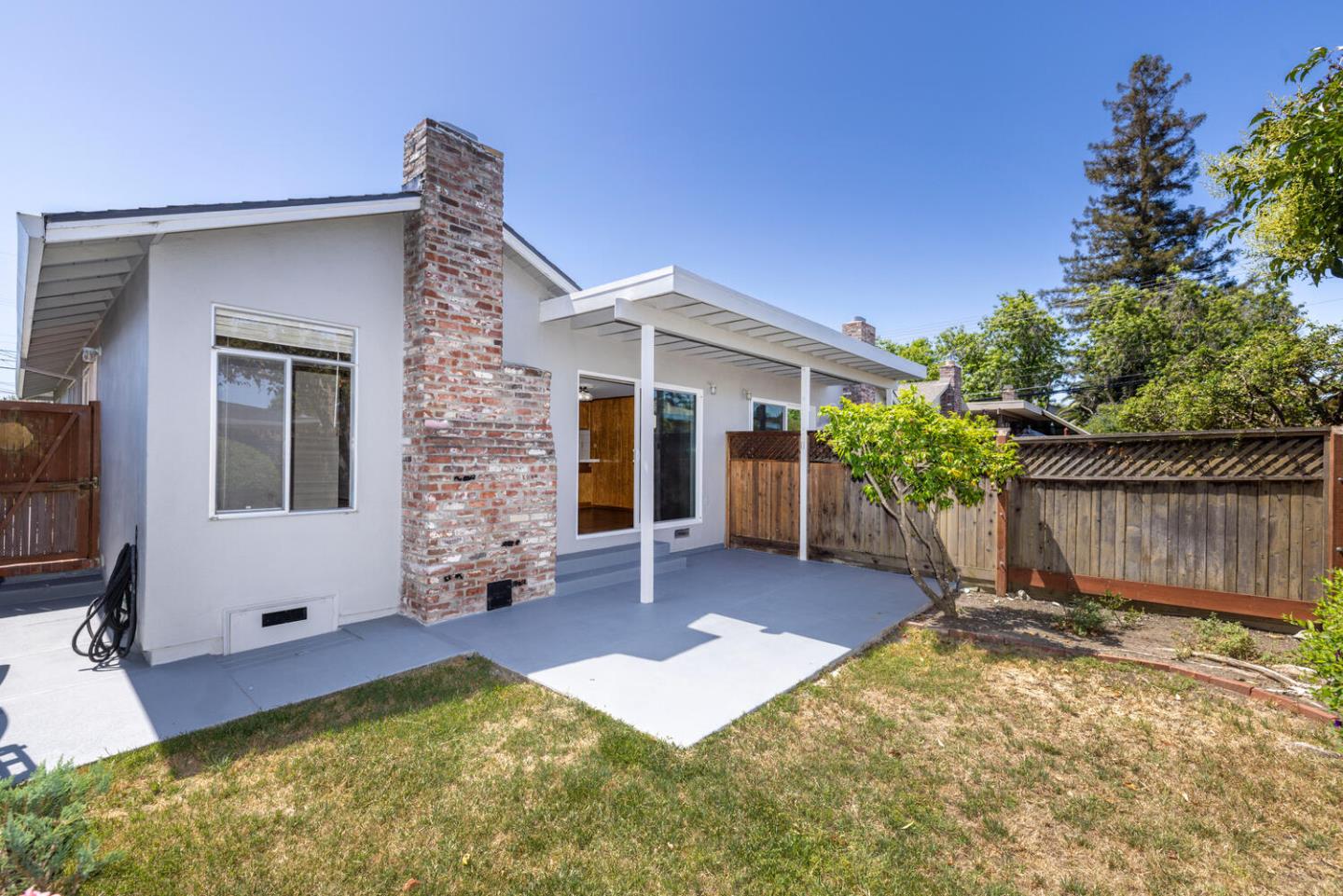 Detail Gallery Image 25 of 47 For 1648 Oak Ave, Redwood City,  CA 94061 - – Beds | – Baths