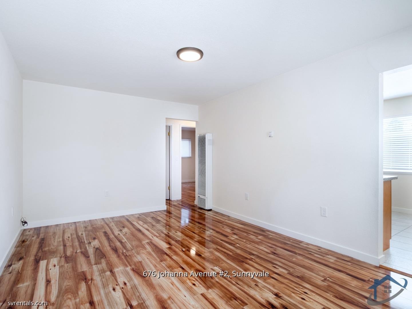 Detail Gallery Image 4 of 15 For 676 Johanna Ave #2,  Sunnyvale,  CA 94085 - 2 Beds | 1 Baths