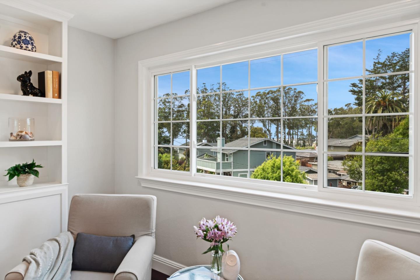 Detail Gallery Image 11 of 51 For 330 Avenue Portola, El Granada,  CA 94018 - 5 Beds | 2 Baths