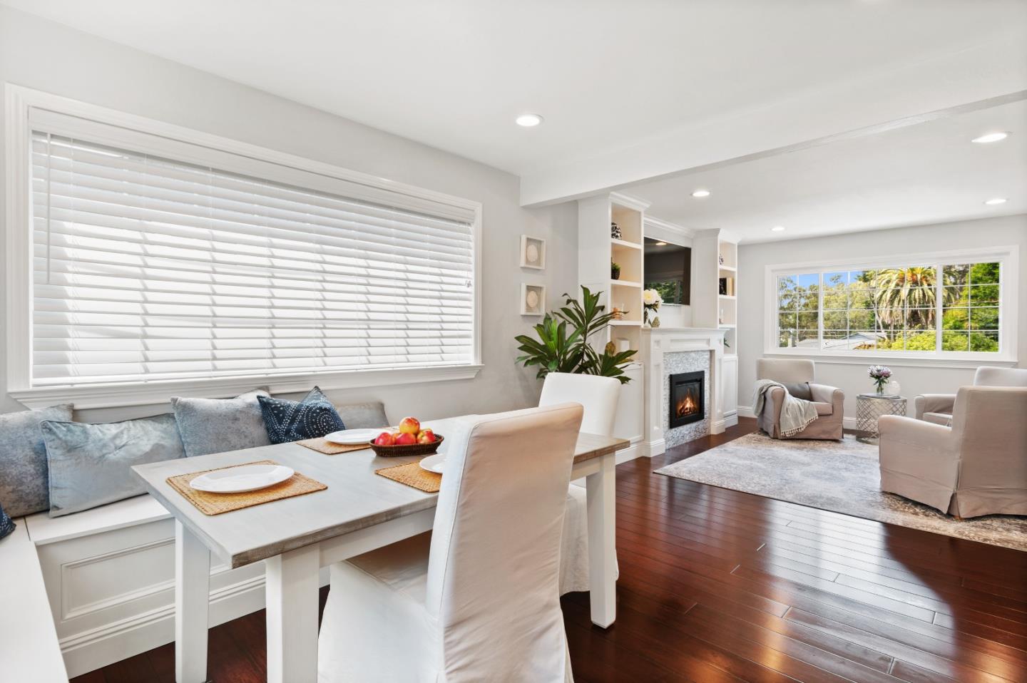Detail Gallery Image 12 of 51 For 330 Avenue Portola, El Granada,  CA 94018 - 5 Beds | 2 Baths