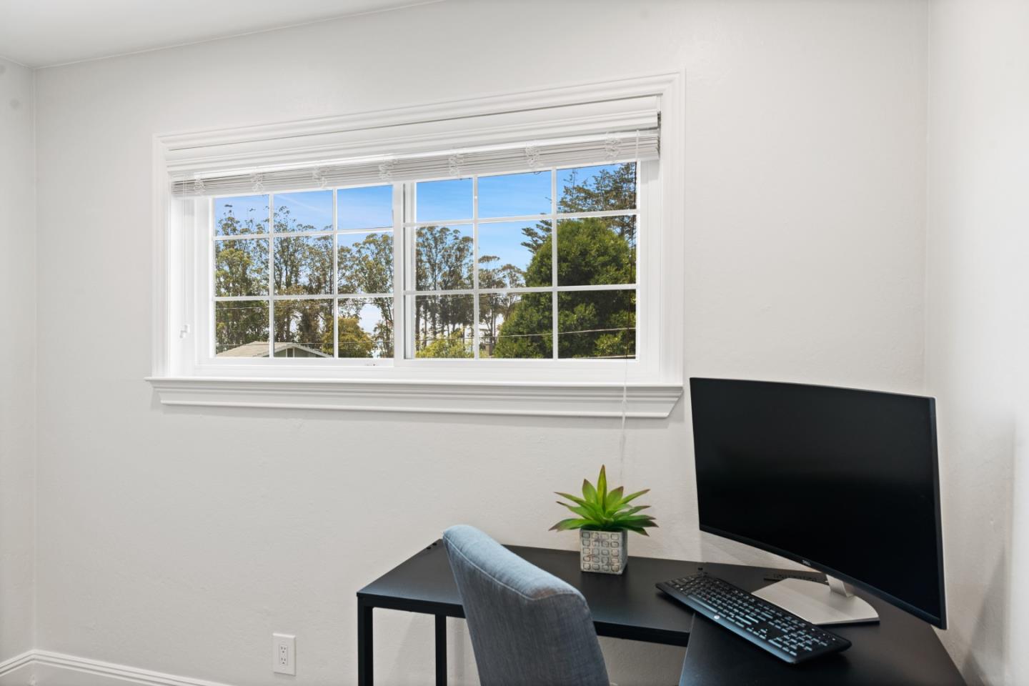 Detail Gallery Image 30 of 51 For 330 Avenue Portola, El Granada,  CA 94018 - 5 Beds | 2 Baths