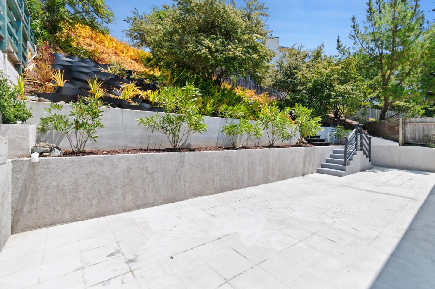 Detail Gallery Image 46 of 51 For 330 Avenue Portola, El Granada,  CA 94018 - 5 Beds | 2 Baths