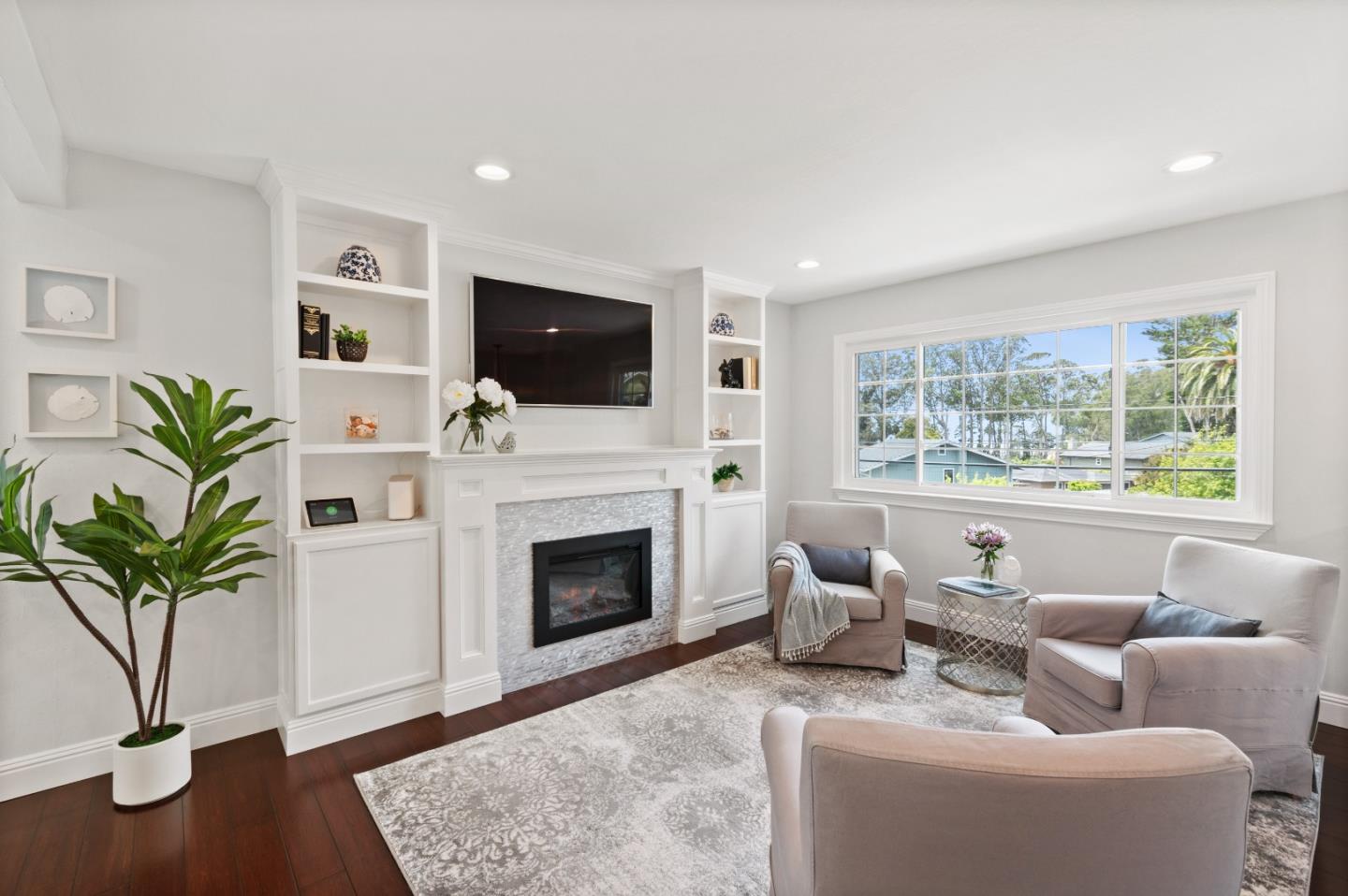 Detail Gallery Image 7 of 51 For 330 Avenue Portola, El Granada,  CA 94018 - 5 Beds | 2 Baths