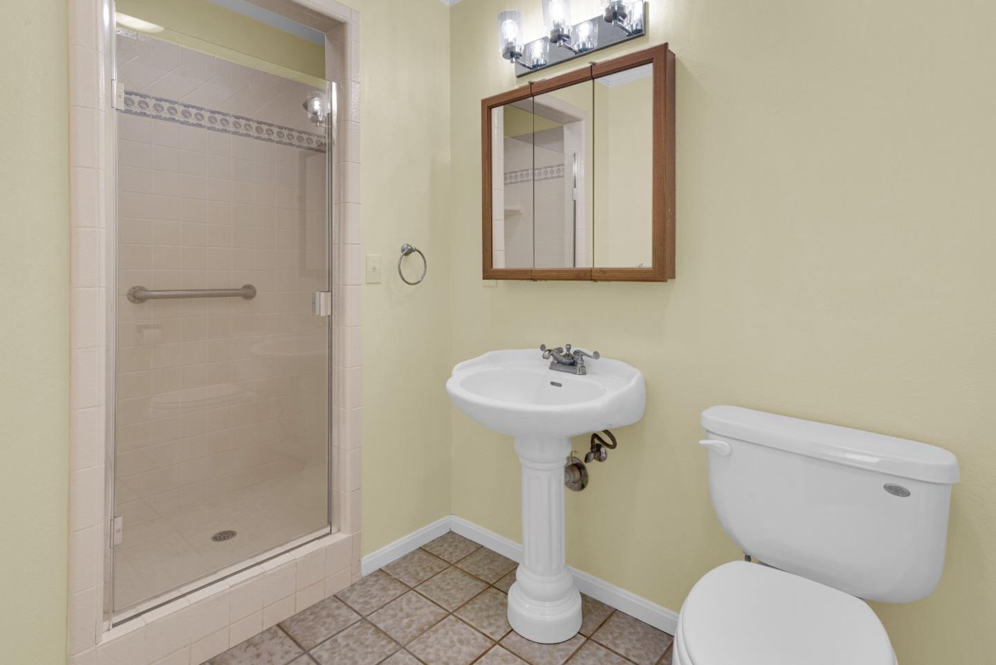 Detail Gallery Image 22 of 32 For 45175 Merritt St, King City,  CA 93930 - 3 Beds | 2 Baths
