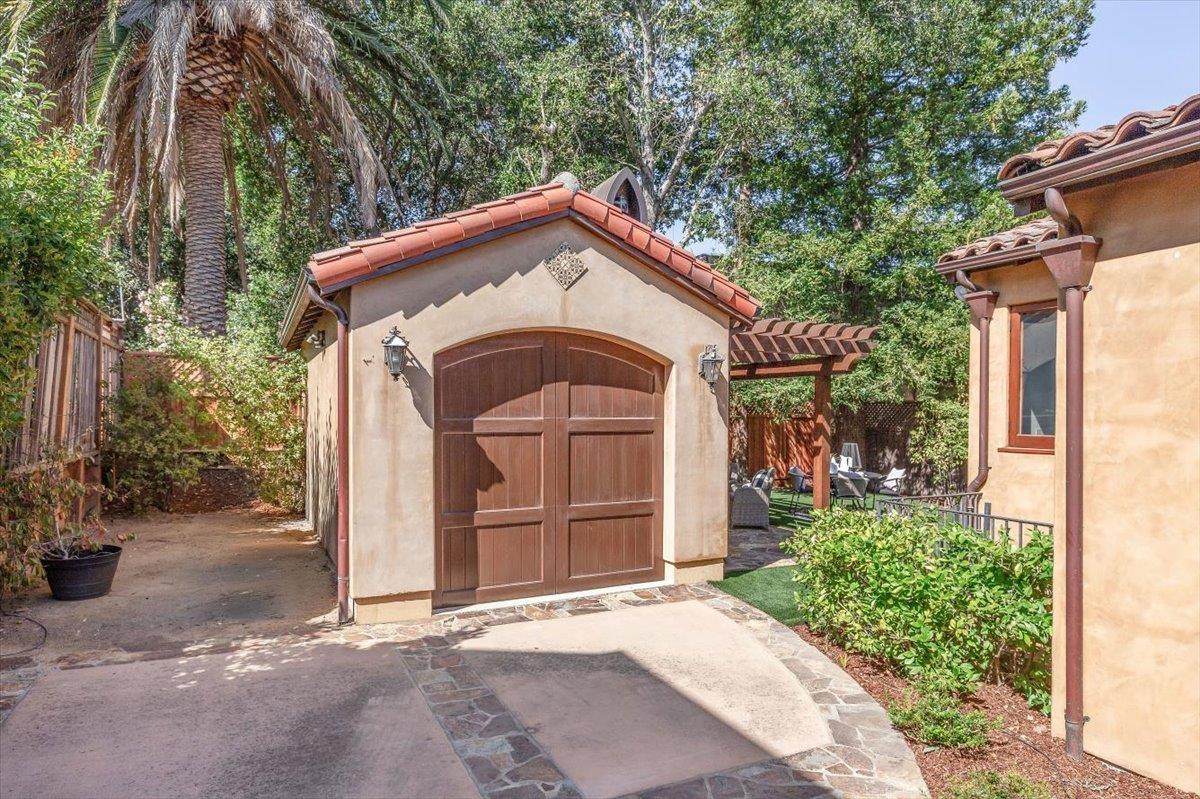 Detail Gallery Image 32 of 34 For 216 San Mateo Ave, Los Gatos,  CA 95030 - 3 Beds | 3 Baths