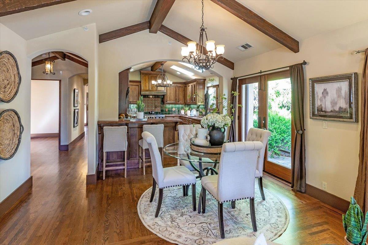 Detail Gallery Image 7 of 34 For 216 San Mateo Ave, Los Gatos,  CA 95030 - 3 Beds | 3 Baths