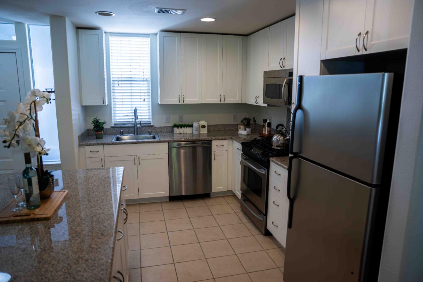 Detail Gallery Image 14 of 39 For 3901 Lick Mill Blvd #305,  Santa Clara,  CA 95054 - 1 Beds | 1 Baths