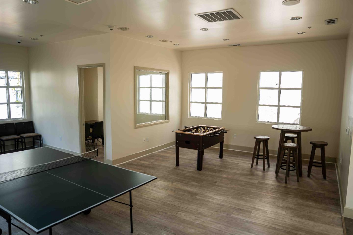 Detail Gallery Image 33 of 39 For 3901 Lick Mill Blvd #305,  Santa Clara,  CA 95054 - 1 Beds | 1 Baths
