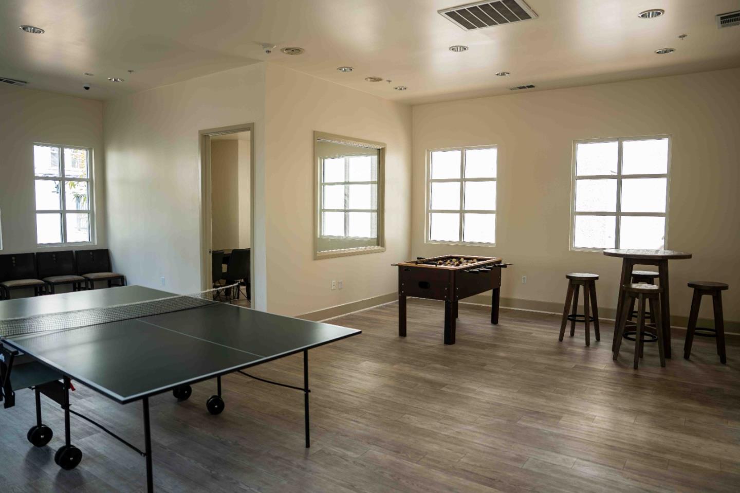 Detail Gallery Image 34 of 39 For 3901 Lick Mill Blvd #305,  Santa Clara,  CA 95054 - 1 Beds | 1 Baths