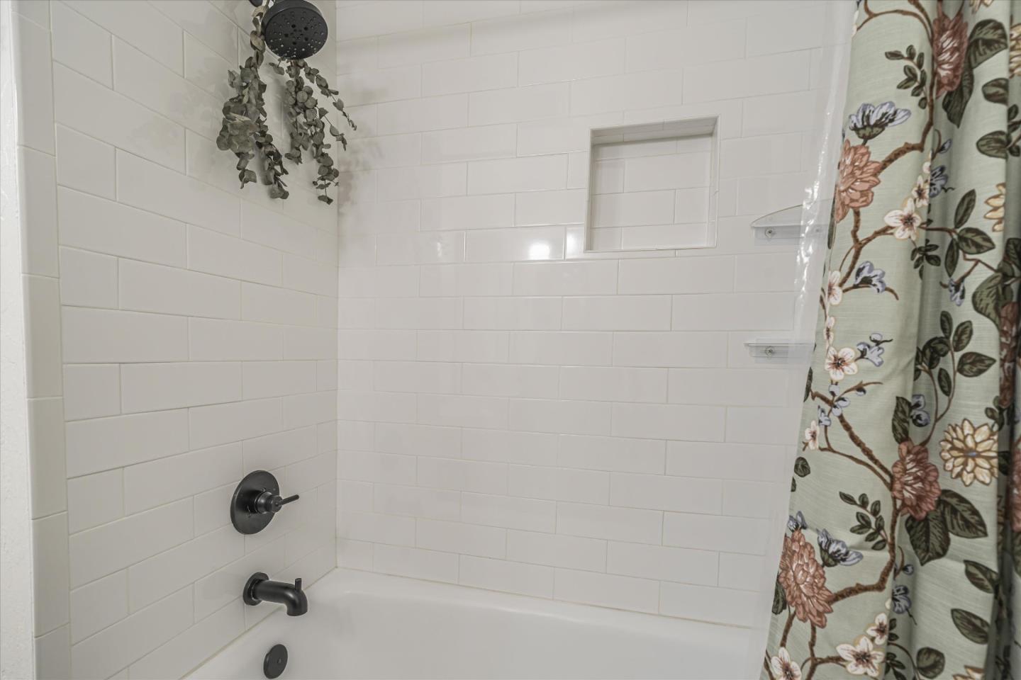 Detail Gallery Image 15 of 33 For 38780 Tyson Ln 205c,  Fremont,  CA 94536 - 1 Beds | 1 Baths