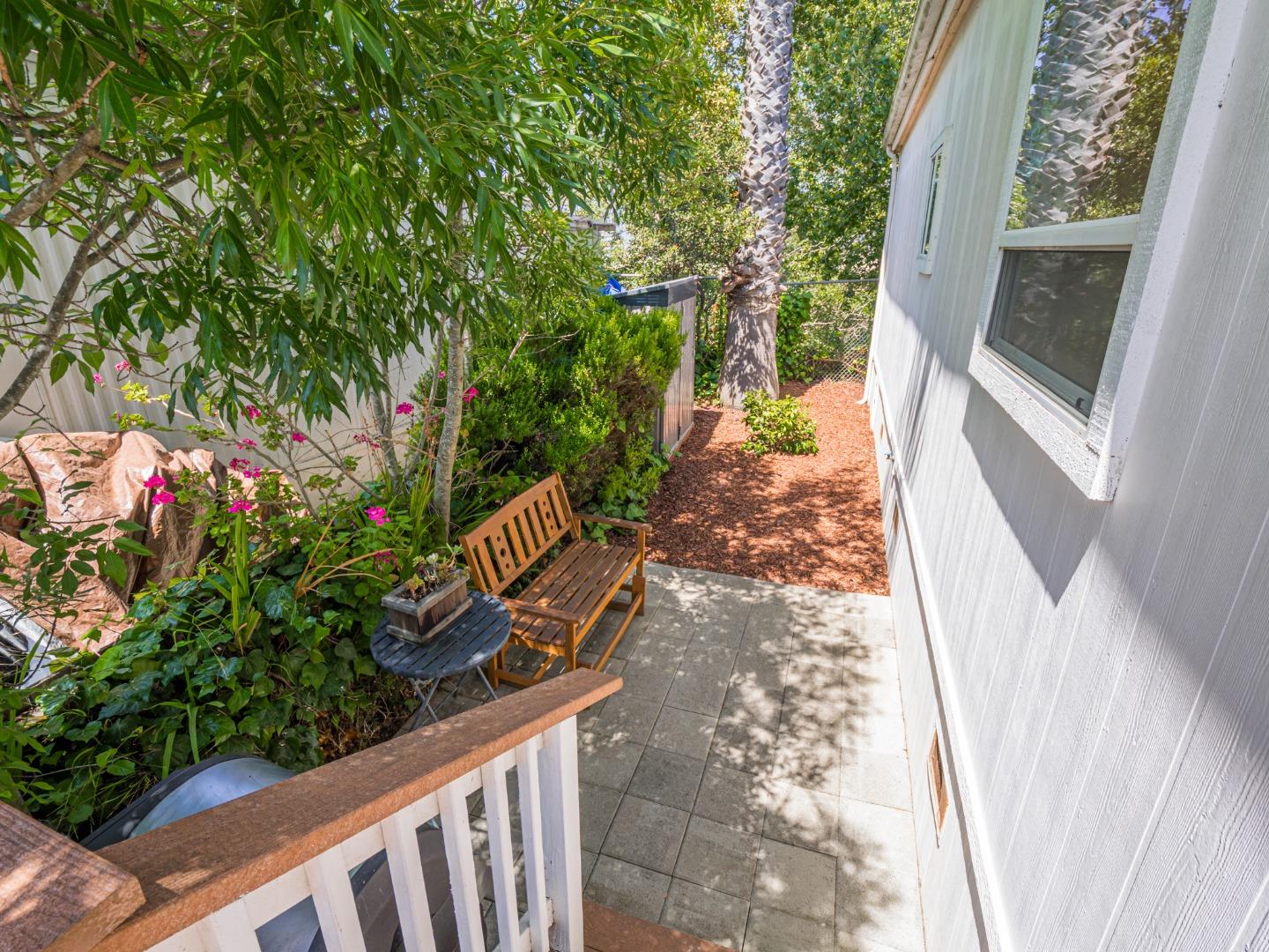 Detail Gallery Image 17 of 59 For 49 Blanca Ln #817,  Watsonville,  CA 95076 - 3 Beds | 2 Baths