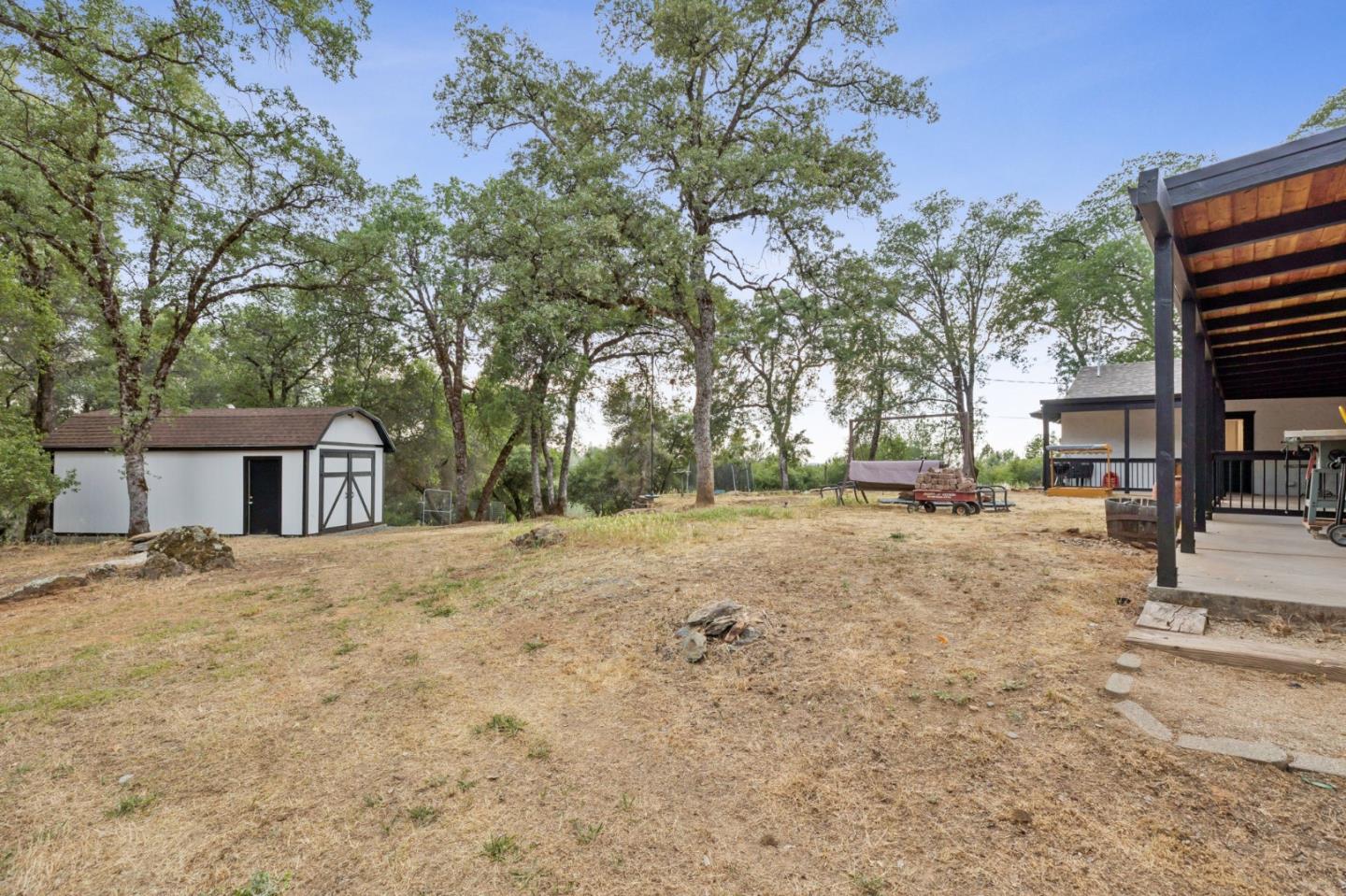 Detail Gallery Image 25 of 37 For 9951 State Highway 193, Placerville,  CA 95667 - 4 Beds | 2 Baths
