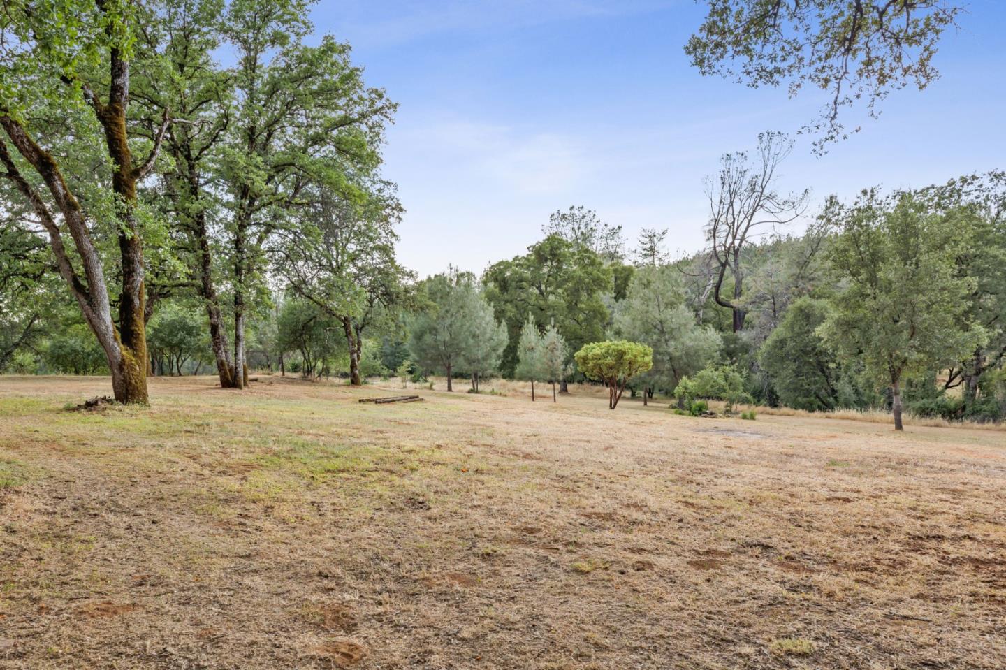 Detail Gallery Image 28 of 37 For 9951 State Highway 193, Placerville,  CA 95667 - 4 Beds | 2 Baths