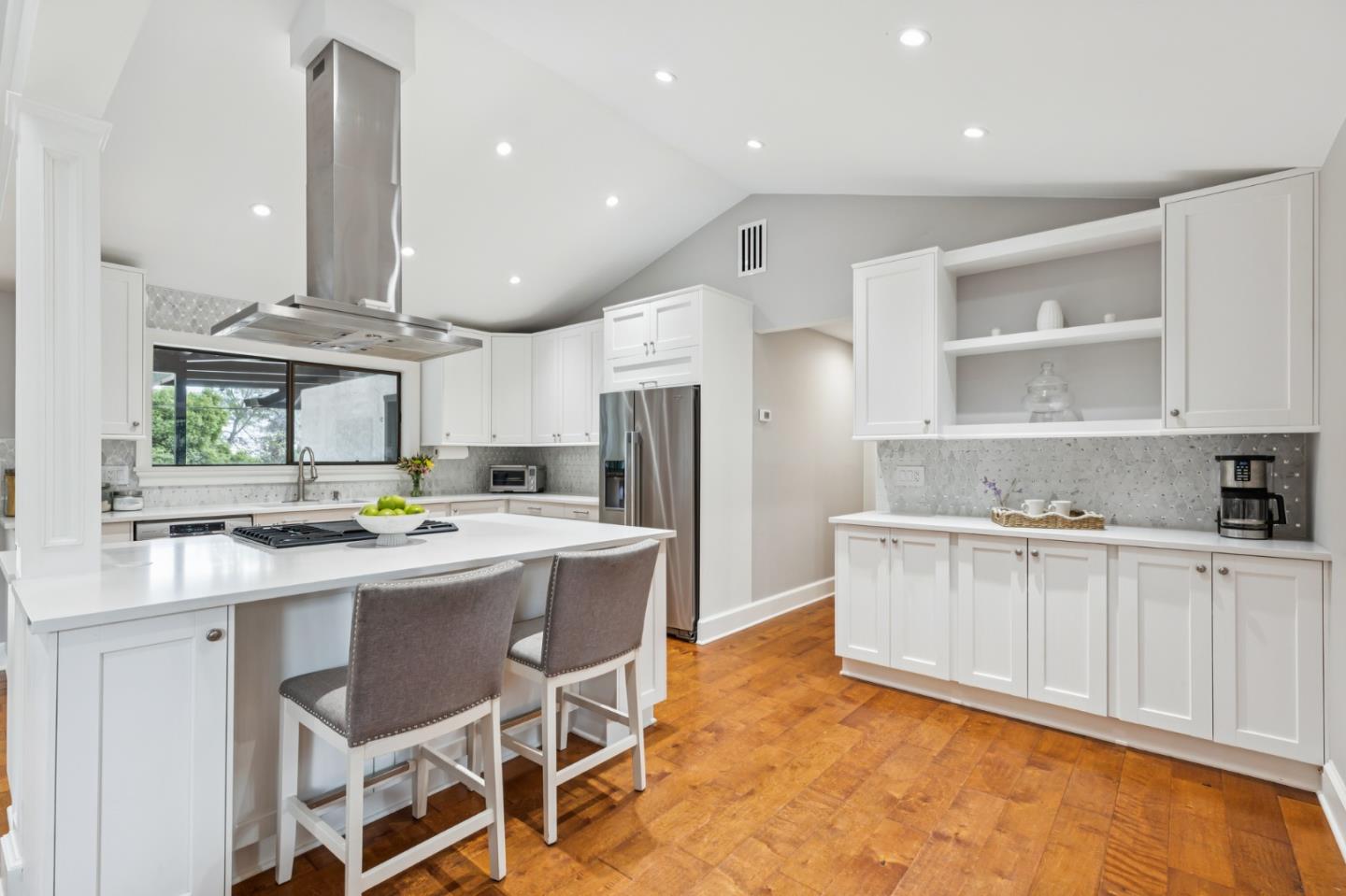 Detail Gallery Image 9 of 37 For 9951 State Highway 193, Placerville,  CA 95667 - 4 Beds | 2 Baths