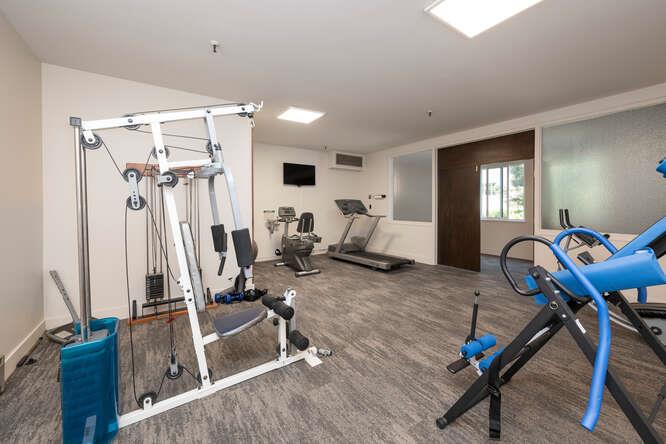 Detail Gallery Image 15 of 16 For 1515 Floribunda Ave #309,  Burlingame,  CA 94010 - 1 Beds | 1 Baths