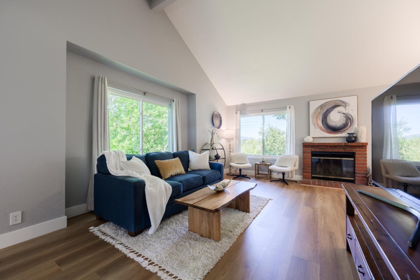 Detail Gallery Image 3 of 64 For 42 Arabian Way, Scotts Valley,  CA 95066 - 3 Beds | 2 Baths