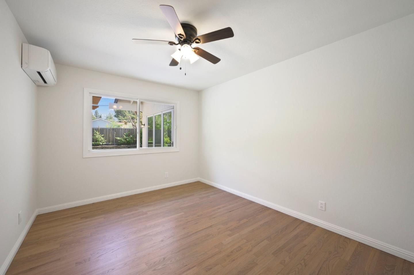 Detail Gallery Image 30 of 37 For 12057 Country Squire Ln, Saratoga,  CA 95070 - 5 Beds | 3/1 Baths