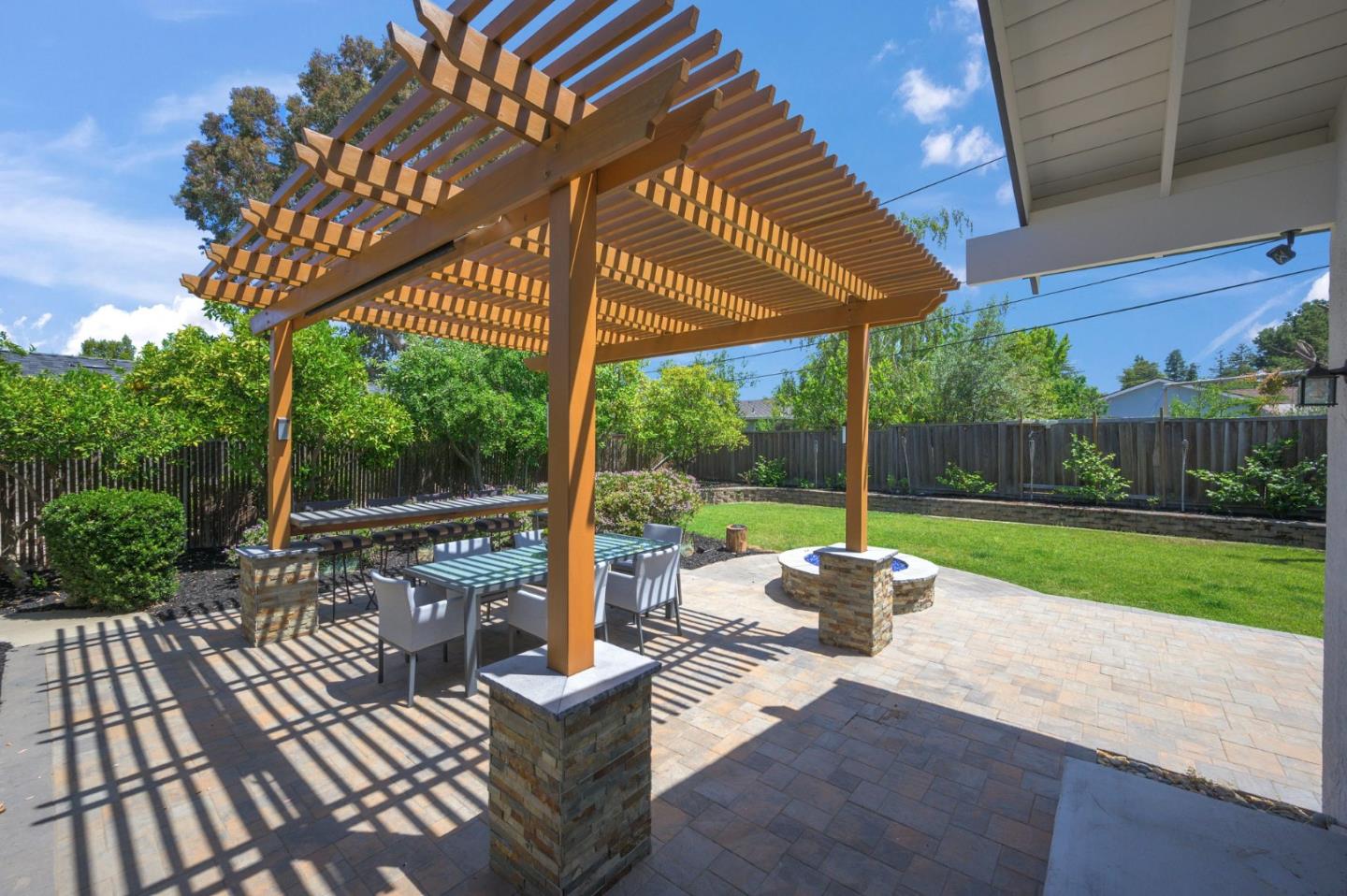 Detail Gallery Image 37 of 37 For 12057 Country Squire Ln, Saratoga,  CA 95070 - 5 Beds | 3/1 Baths
