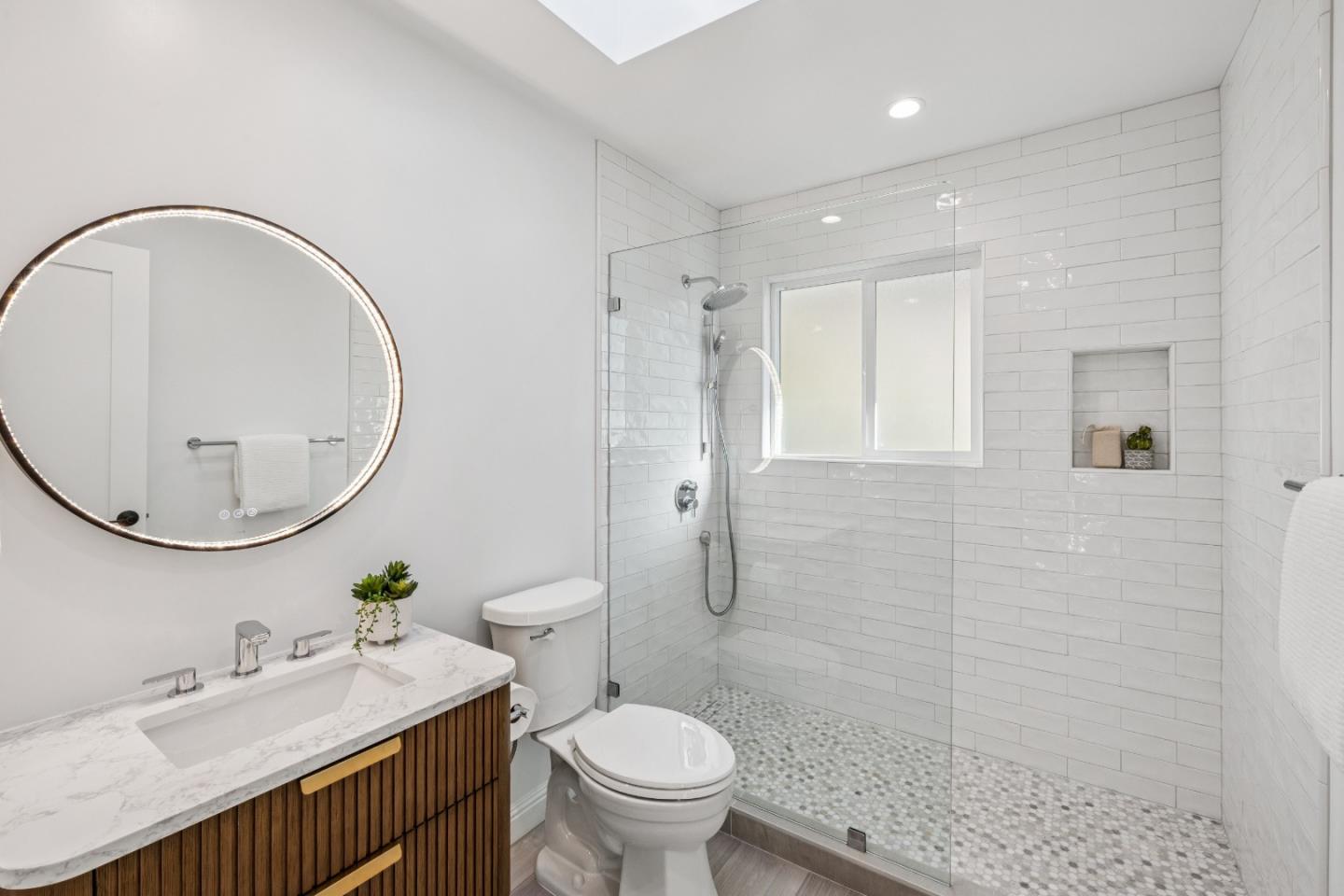 Detail Gallery Image 44 of 79 For 1315 Black Mountain Rd, Hillsborough,  CA 94010 - 4 Beds | 3 Baths